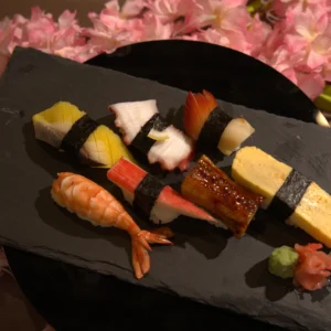Set Sushi Tổng Hợp 7 Miếng Chuẩn Nhật