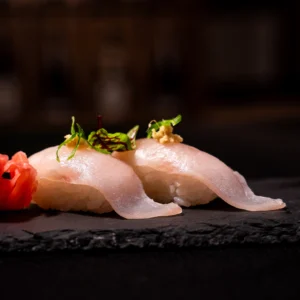 Shima Aji Nigiri (Sushi Cá Khế Sọc)