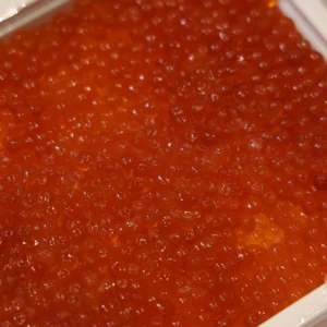 Ikura Gunkan (Sushi Thuyền Trứng Cá Hồi)