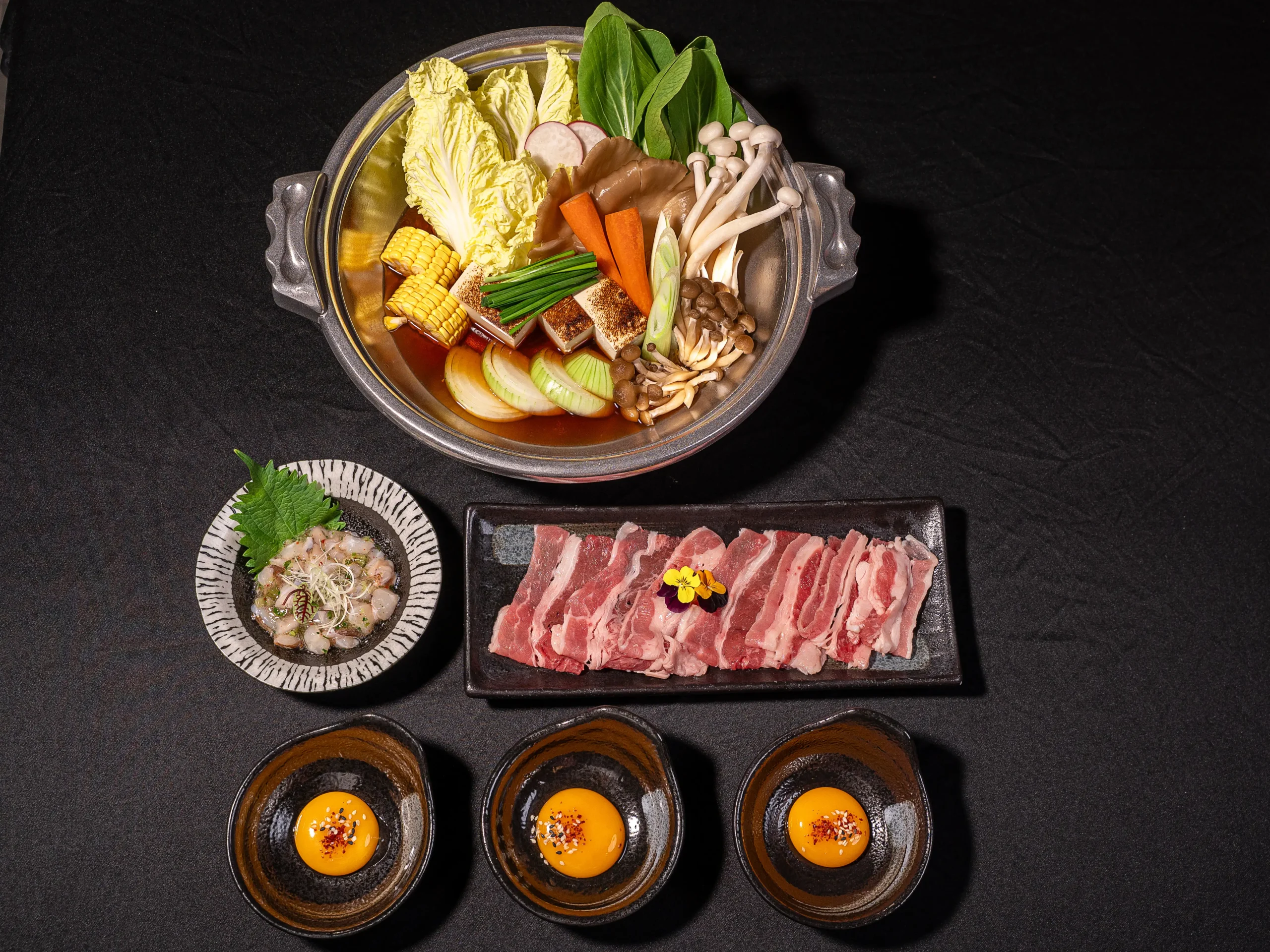 Lẩu Sukiyaki